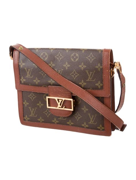 louis vuitton baguette shoulder bag|Louis Vuitton classic shoulder bag.